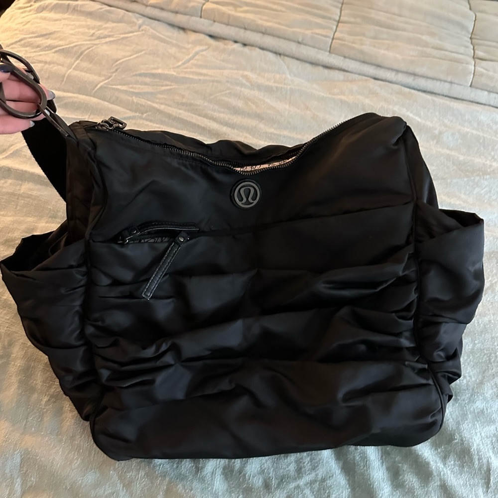 Lululemon bag